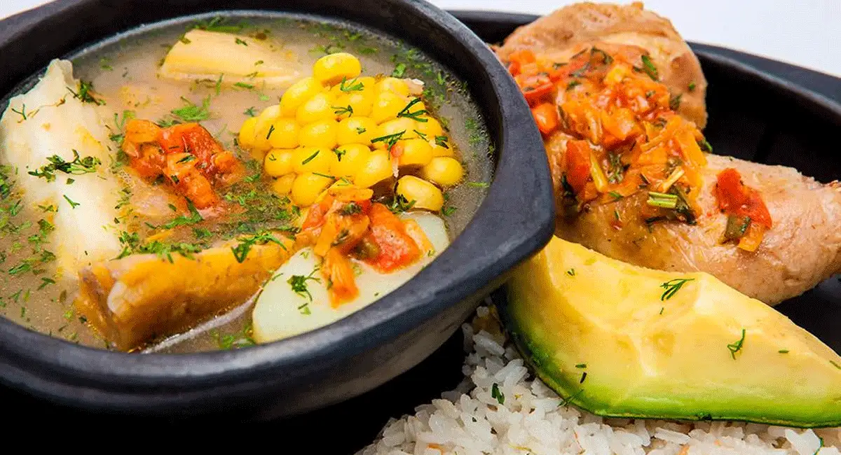 SANCOCHO_GALLINA